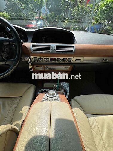 BMW 750Li Đen Da cao cấp 5 chỗ