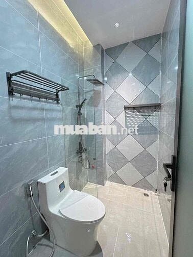 🆘2 TẦNG | 54M2 ( 4 x 14) - GIÁP TÊN LỬA - ĐƯỜNG 6M - 3PN ( Pn TRỆT)