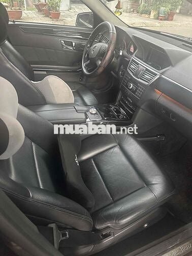 Mercedes-Benz E250 CGI Đen 142.466 km