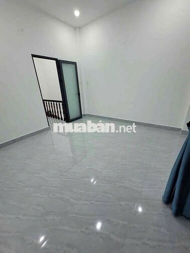 Siêu hiếm nhà mới cách mt Phạm Văn Bạch 10m,dt: 4x10m. Chỉ 4,68 tỷ