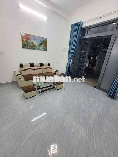 Siêu hiếm nhà mới cách mt Phạm Văn Bạch 10m,dt: 4x10m. Chỉ 4,68 tỷ