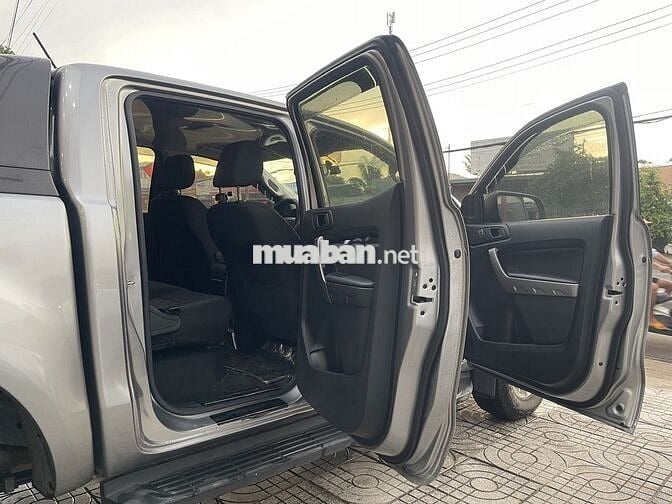 Ford Ranger XLS 2.2L số tự động một cầu