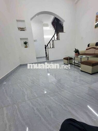 Siêu hiếm nhà mới cách mt Phạm Văn Bạch 10m,dt: 4x10m. Chỉ 4,68 tỷ