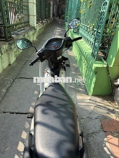 Honda Wave Trắng 23602 km