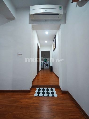 Bán nhà tập thể tầng 3 diện tích 85m2, 4 ngủ, 2 VS, giá  6,399 tỷ