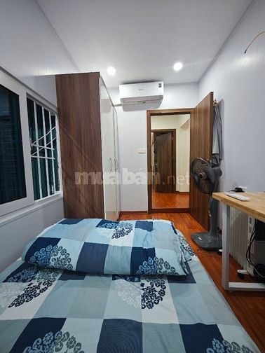 Bán nhà tập thể tầng 3 diện tích 85m2, 4 ngủ, 2 VS, giá  6,399 tỷ