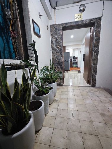 Bán nhà tập thể tầng 3 diện tích 85m2, 4 ngủ, 2 VS, giá  6,399 tỷ
