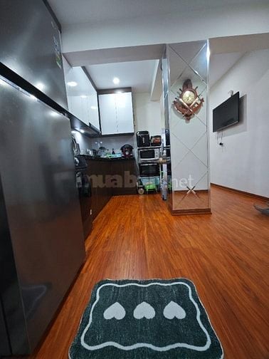 Bán nhà tập thể tầng 3 diện tích 85m2, 4 ngủ, 2 VS, giá  6,399 tỷ