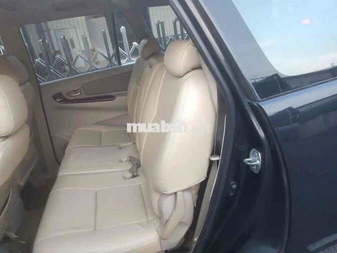 Toyota Innova 2007 7 chỗ màu Đen