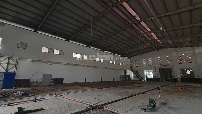 Chính Chủ Cho Thuê Kho Xưởng Mặt Tiền Nguyễn Văn Tạo, 2200m2, 2 Tầng