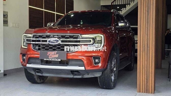 Ford Everest Titanium 2 cầu 2022 41.000 km Đỏ cam