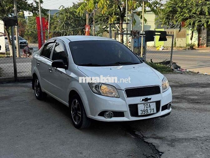 Chevrolet Aveo LT 2015 Xăng 1.5L Cực Đẹp