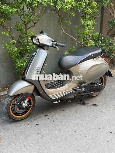 Piaggio Vespa Sprint 125 2015 Xám
