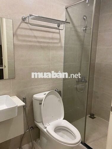 cho Thuê căn hộ Lavida plus cạnh Rmit chỉ 6.8tr