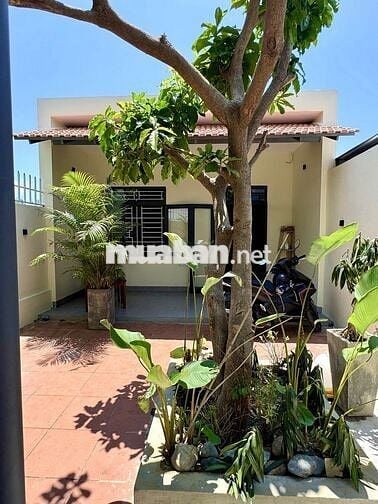 NHÀ CẤP 4 SÂN VƯỜN KHU ĐÔ THỊ MỸ GIA GIÁ 16 TRIỆU/THÁNG