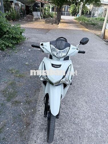 Honda Future 125 2024 Trắng Zin êm