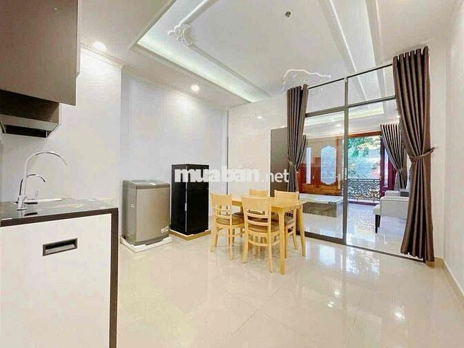 Căn hộ 50m2 1pn full nội thất mặt tiền Trần Quang Khải - Q1