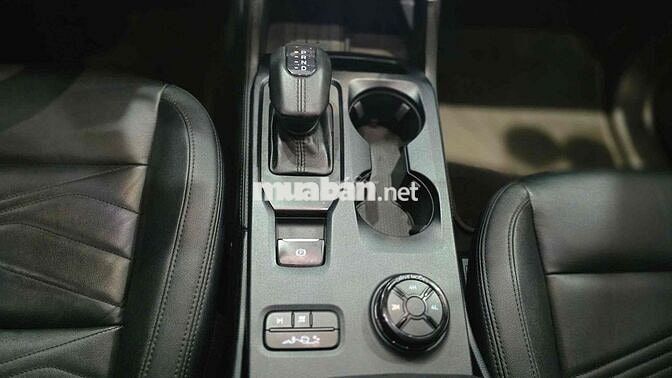 Ford Everest Titanium 4WD 2022 Đỏ cam không lỗi