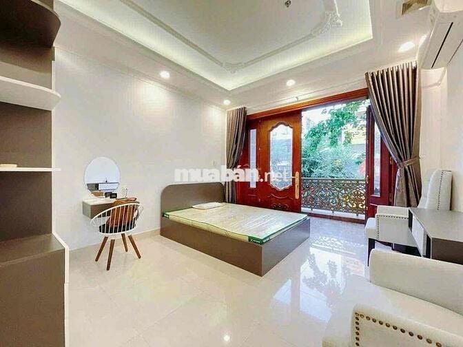 Căn hộ 50m2 1pn full nội thất mặt tiền Trần Quang Khải - Q1