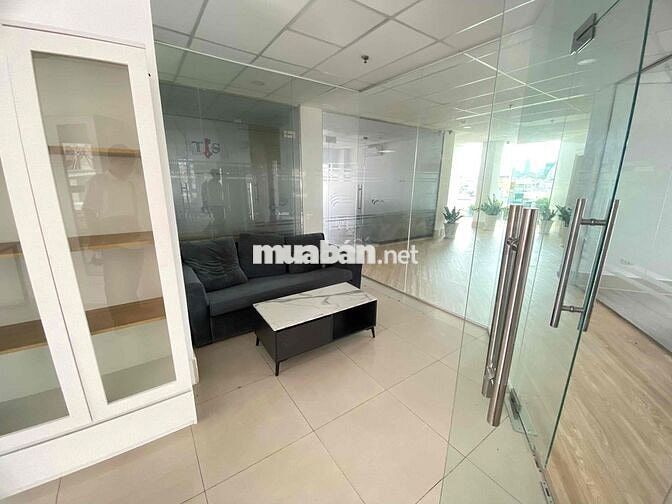 VĂN PHÒNG FULL NỘI THẤT Q1 - 35m2