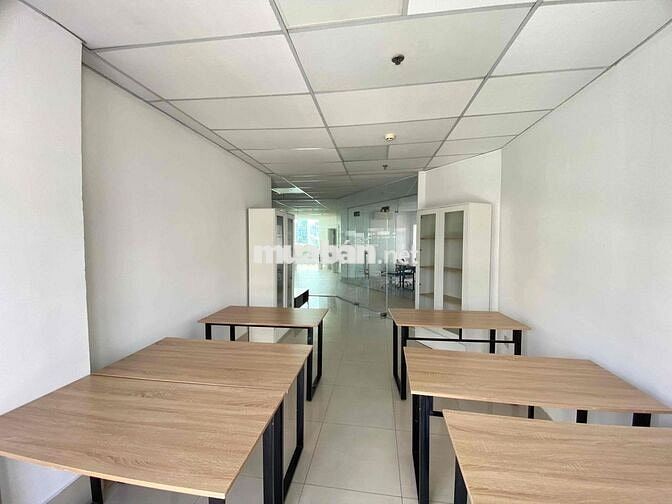 VĂN PHÒNG FULL NỘI THẤT Q1 - 35m2