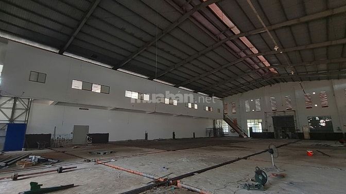 Chính Chủ Cho Thuê Kho Bãi Xưởng Mặt Tiền Nguyễn Văn Tạo, 5939m2