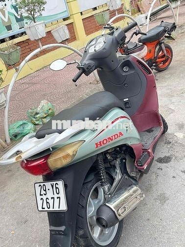 Honda PS Xanh lá, Đỏ