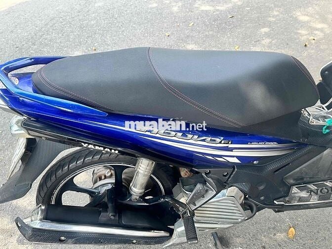 Yamaha Nouvo FI Xanh trắng