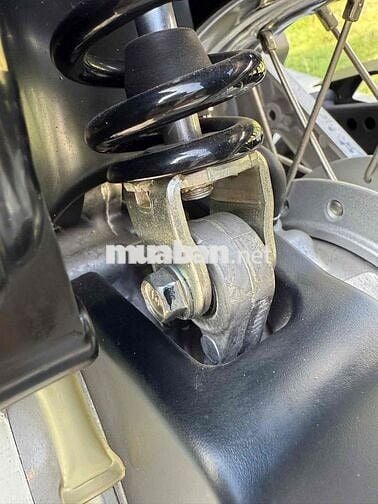 Click 125i Thái 2018 Mới 100% Bánh căm zin Giá ib