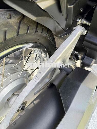 Click 125i Thái 2018 Mới 100% Bánh căm zin Giá ib