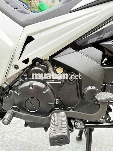 Spark 135i odo 2200 km 1 chủ siêu Cọp Giá ib
