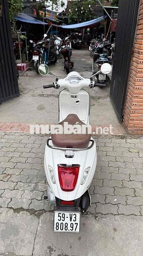 Piaggio Vespa Primavera 2016