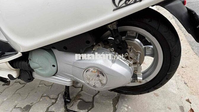 Piaggio Vespa Primavera 2016