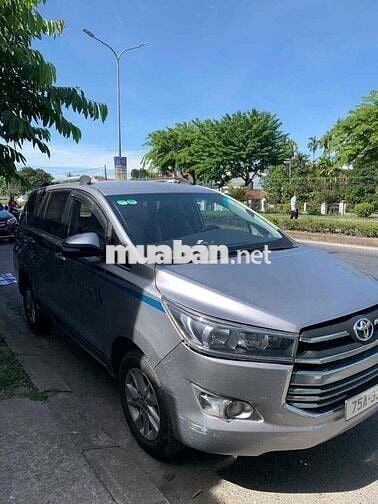 Toyota Innova 7 chỗ Bạc Xăng 2016 số sàn,Gốc Huế
