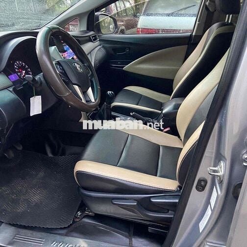 Toyota Innova 7 chỗ Bạc Xăng 2016 số sàn,Gốc Huế
