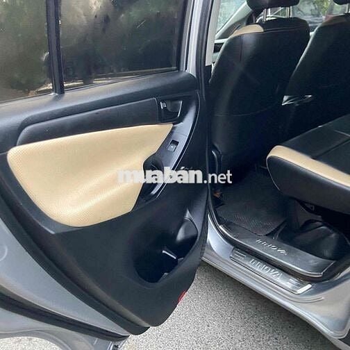 Toyota Innova 7 chỗ Bạc Xăng 2016 số sàn,Gốc Huế