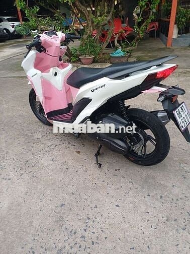 Honda Vario 150 2022 Hồng Trắng xe đẹp vip 