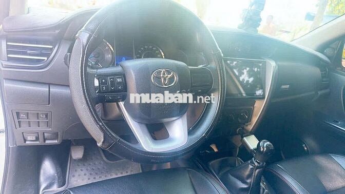 Toyota Fortuner 2017 Trắng Đà Nẵng