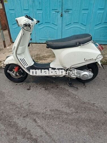 Piaggio Vespa FI 2012 Trắng đẹp  zin êm 