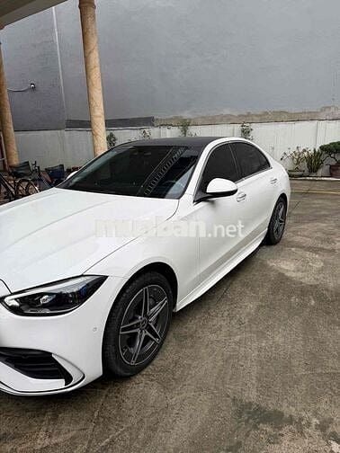 Mercedes Benz C Class 2023 C300 AMG - 6500 km