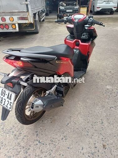 Honda Vario 2025 Đỏ đen 3588 km như mới  