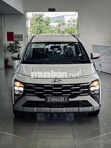 Hyundai Stargazer X 2025 Trắng 1 vạn
