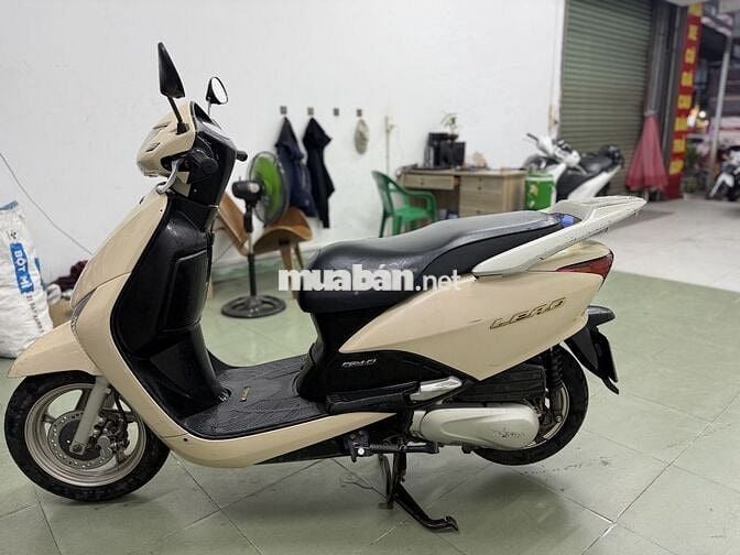 Honda Lead 110 Fi , máy rin đét, im như xe điện 