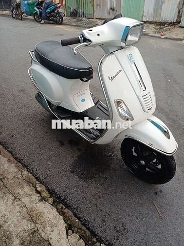 Piaggio Vespa FI 2012 Trắng đẹp  zin êm 