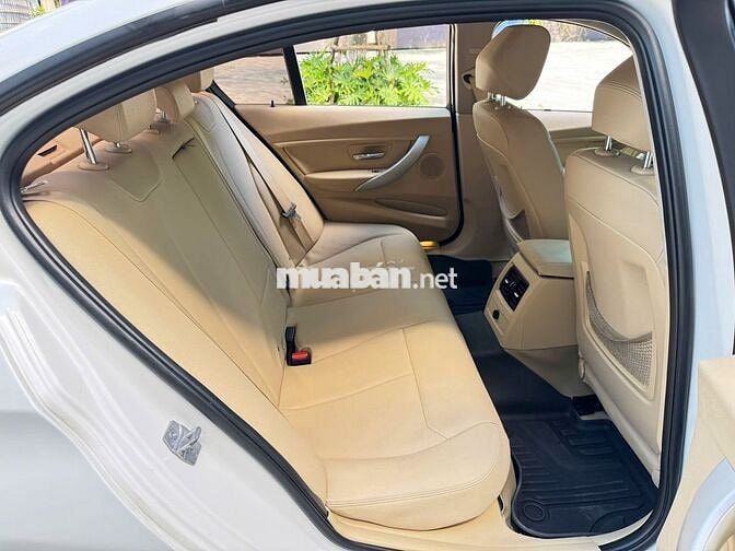 BMW 320i 2013 Trắng 130000 km