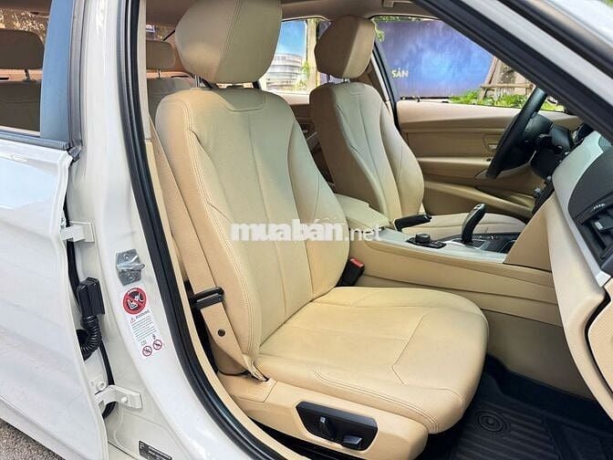 BMW 320i 2013 Trắng 130000 km