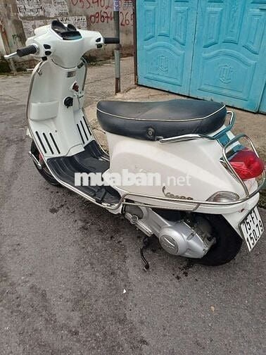 Piaggio Vespa FI 2012 Trắng đẹp  zin êm 
