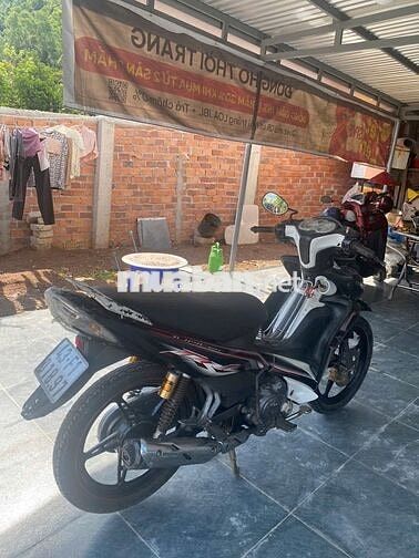 Yamaha Jupiter 2011 Đen trắng