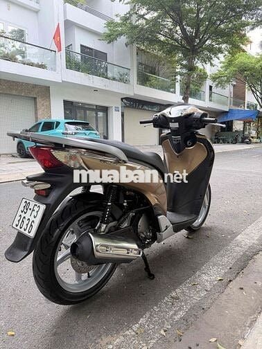 Honda SH 150 Ý Vàng đồng