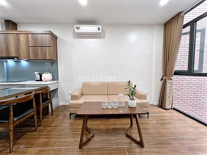 CHO THUÊ 2PN FULL NỘI THẤT BAN CÔNG NGAY 612 LẠC LONG QUÂN - TÂY HỒ